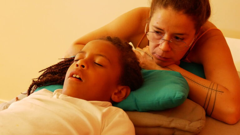 Mme Héloïse Miermon, Régulation du système nerveux par le toucher : Une approche CranioSacrale